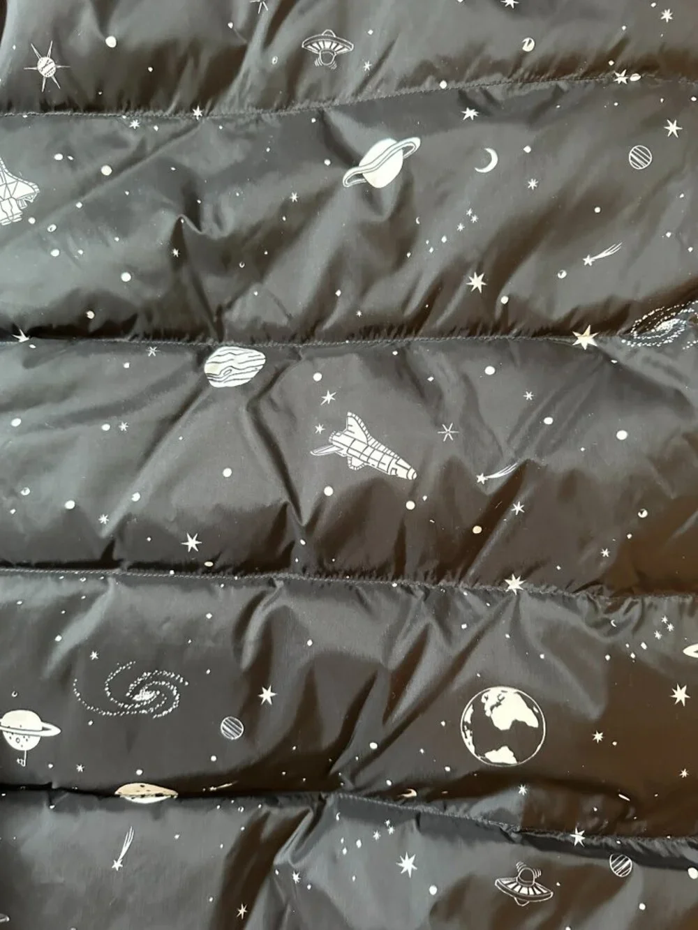 Hanna Andersson - Kids Reversible Puffer Jacket - Black Space/Blue - Size 140